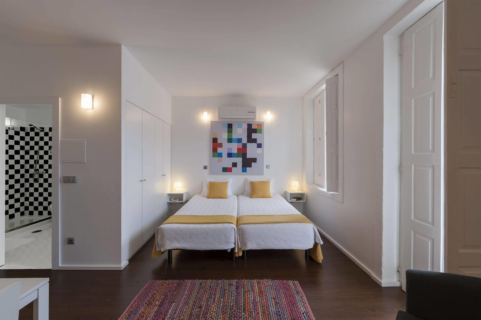 Fine Arts Studios By Olala Homes Porto Kültér fotó