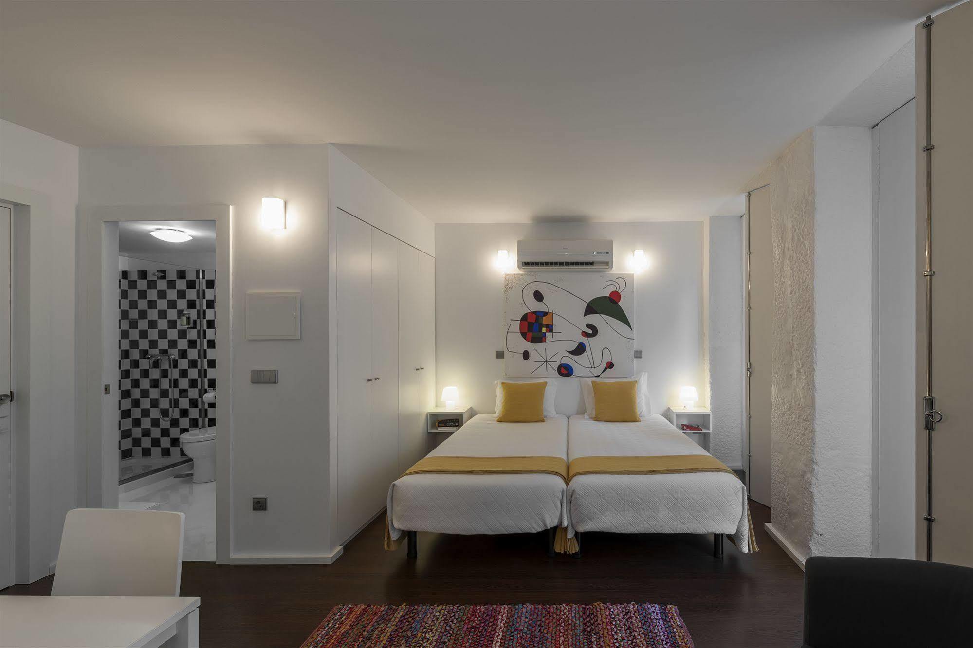 Fine Arts Studios By Olala Homes Porto Kültér fotó